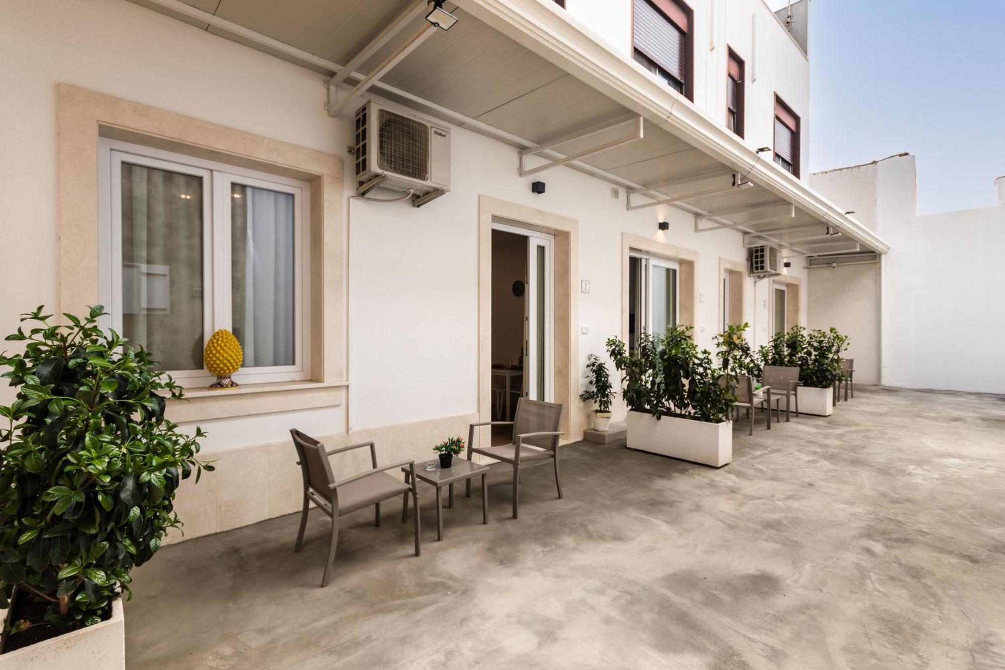 Cortile Siciliano Apartments Авола Екстер'єр фото