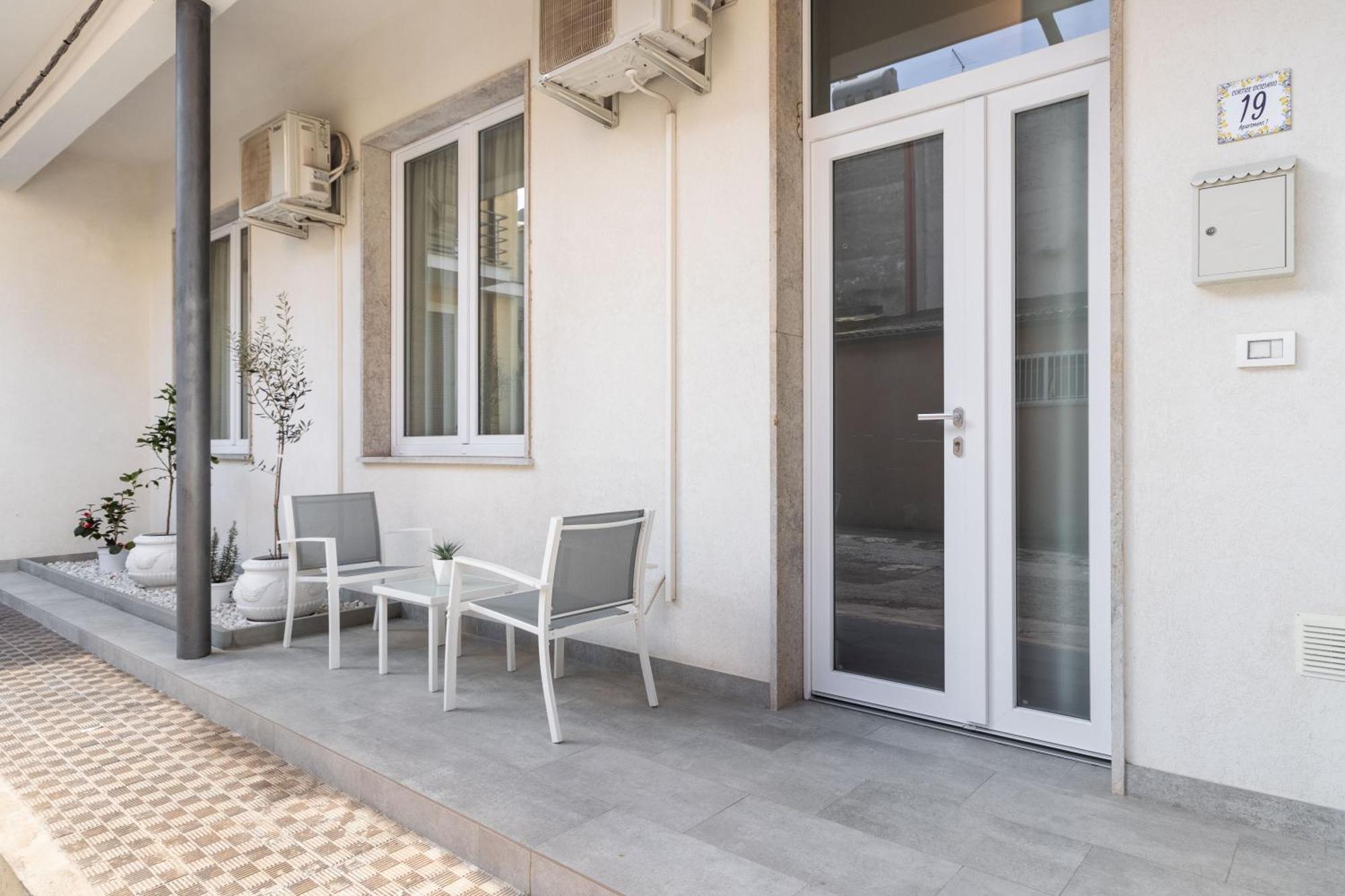 Cortile Siciliano Apartments Авола Екстер'єр фото